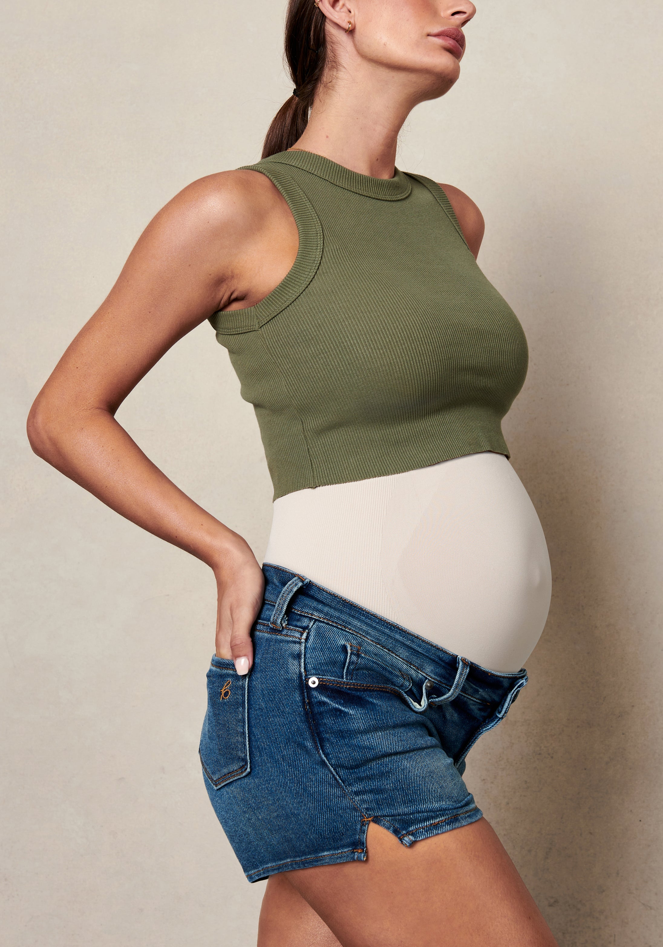*New* Lilac Maternity Full Panel Cropped Maternity Capri Jeans